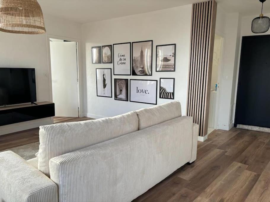 Appartement Cosy Au Coeur De La Ville 欧里亚克 外观 照片